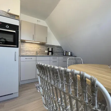 アパート Seequartier 4 ビューズム